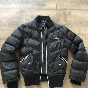 GUESS Puffer Jacket in black